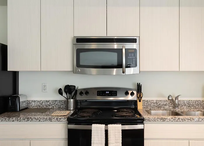 Greystar Roosevelt Point Apartment *